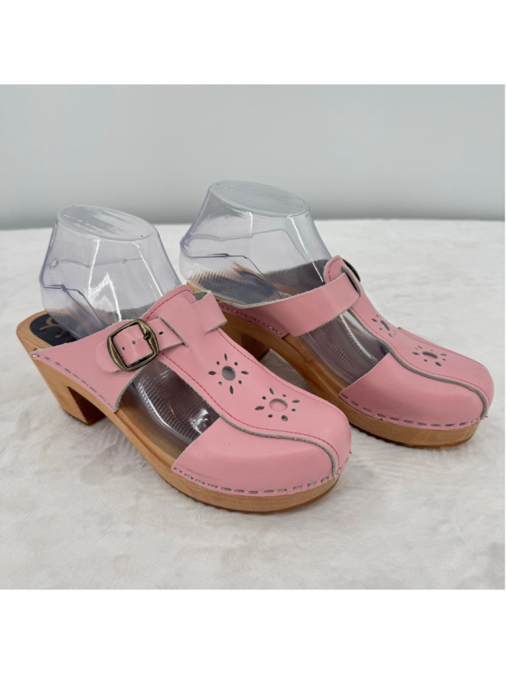 Pink Cape Clogs Genuine Leather Wood Sole Block Heel Made in Sweden Size 39/8